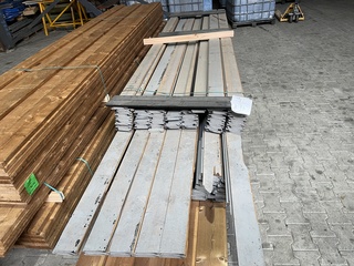 Ca. 65x Thermo Vuren Channelsiding, 20x138mm, lengte 360cm